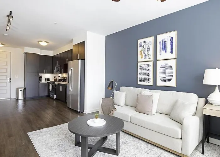 Landing Modern Apartment With Amazing Amenities