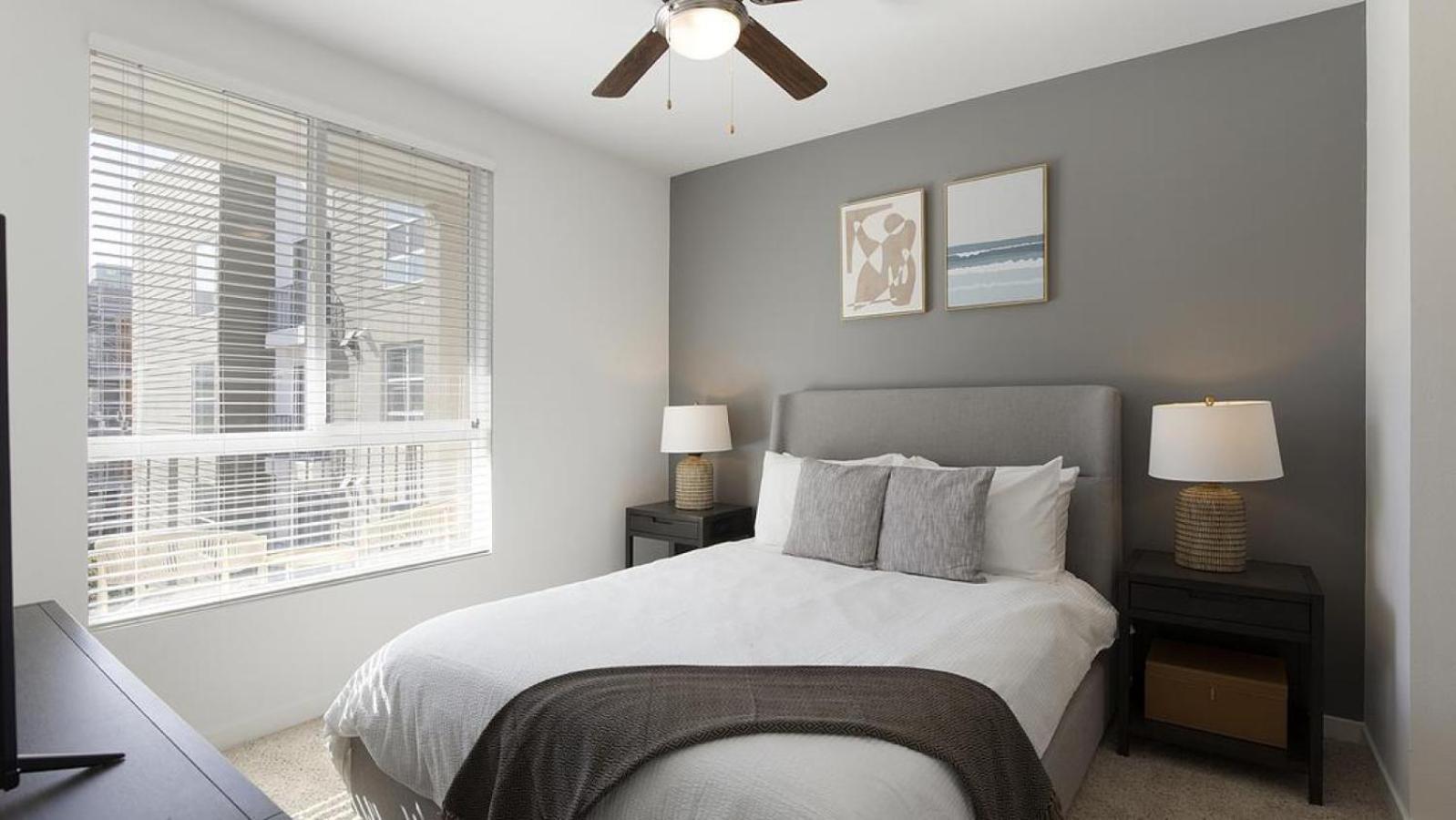 Landing Modern With Amazing Amenities Apartment San Diego